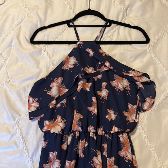 Lush maxi dress - Picture 2 of 3